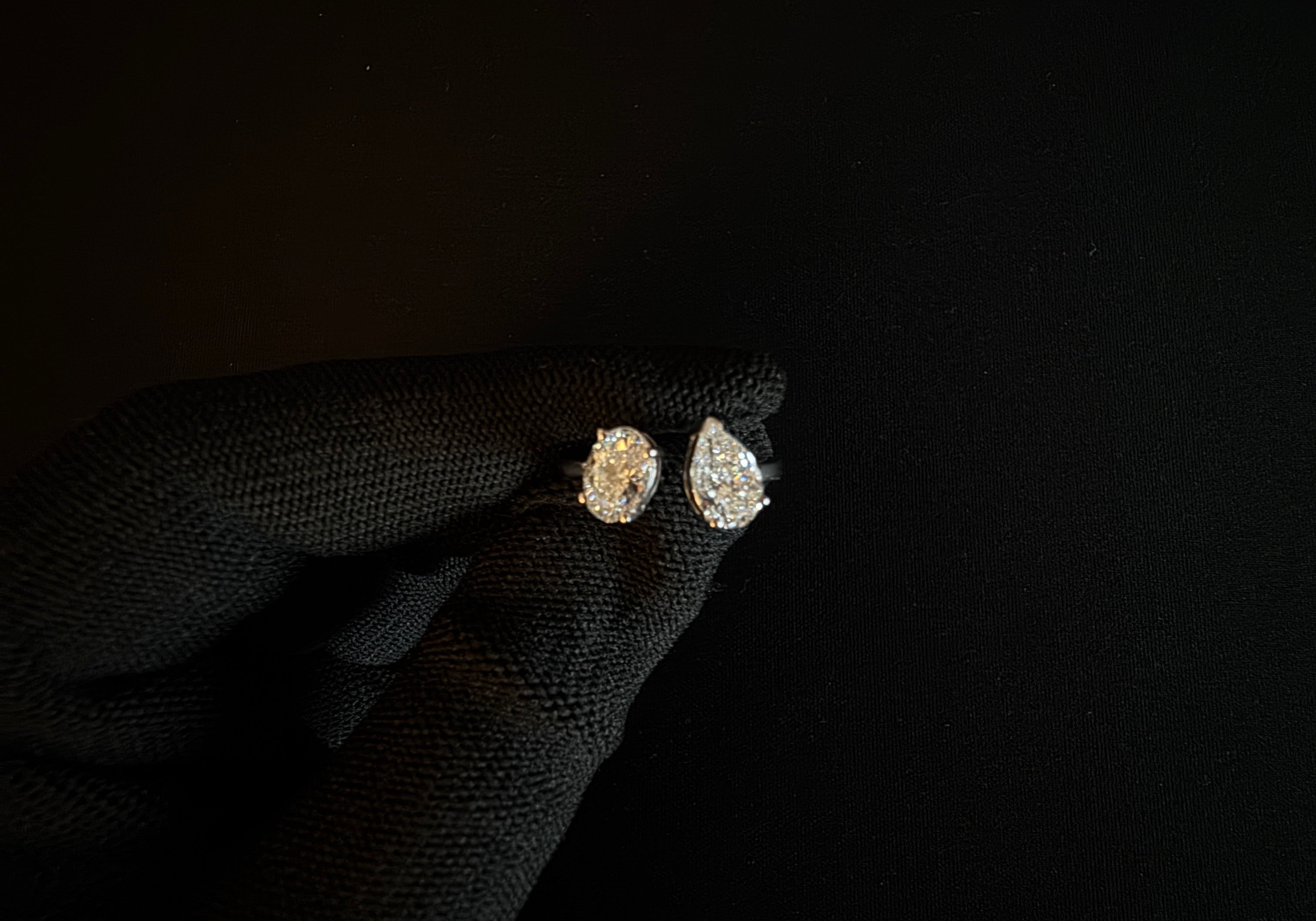 Lab-Grown Diamonds & Custom Engagement Rings at Vara