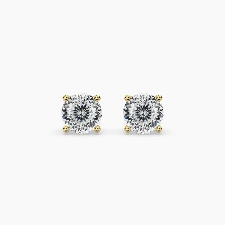 The Best Diamond Earrings for Everyday Wear