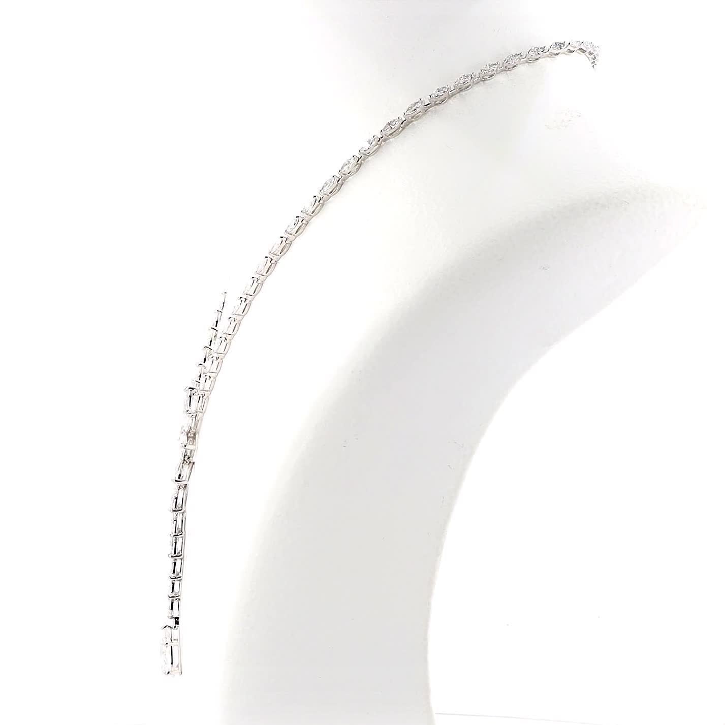 Vara Marquise Arc – Pear Drop Necklace