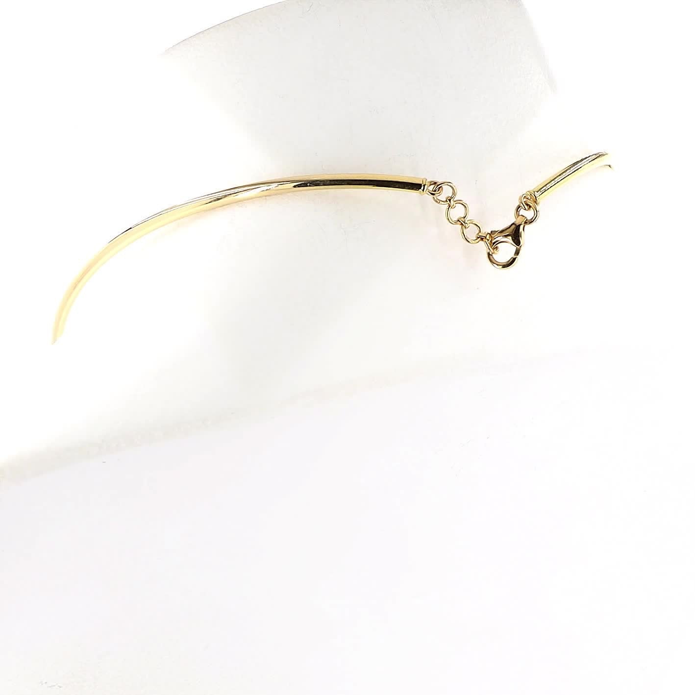 Vara Gold Collar Necklace