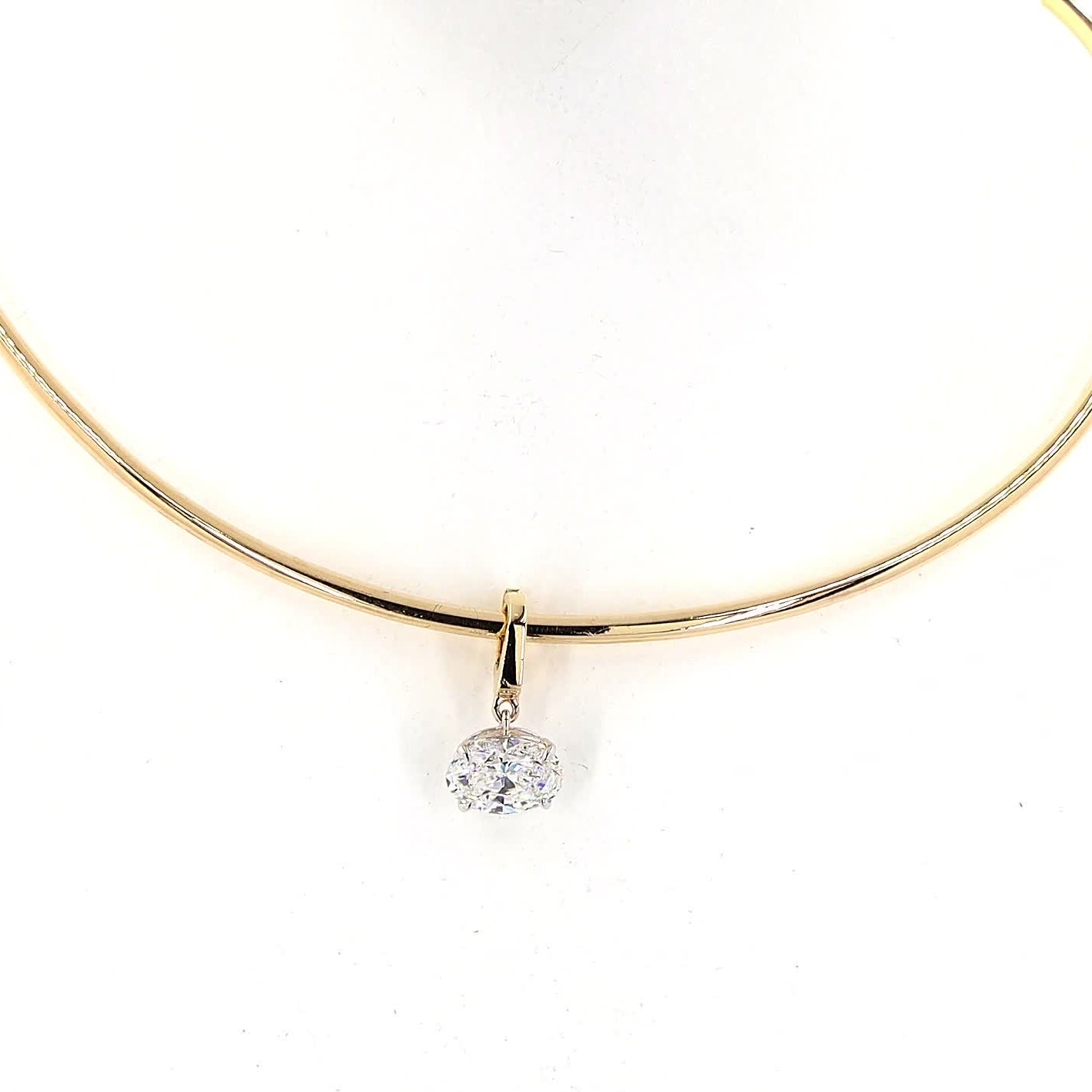 Vara Gold Collar Necklace