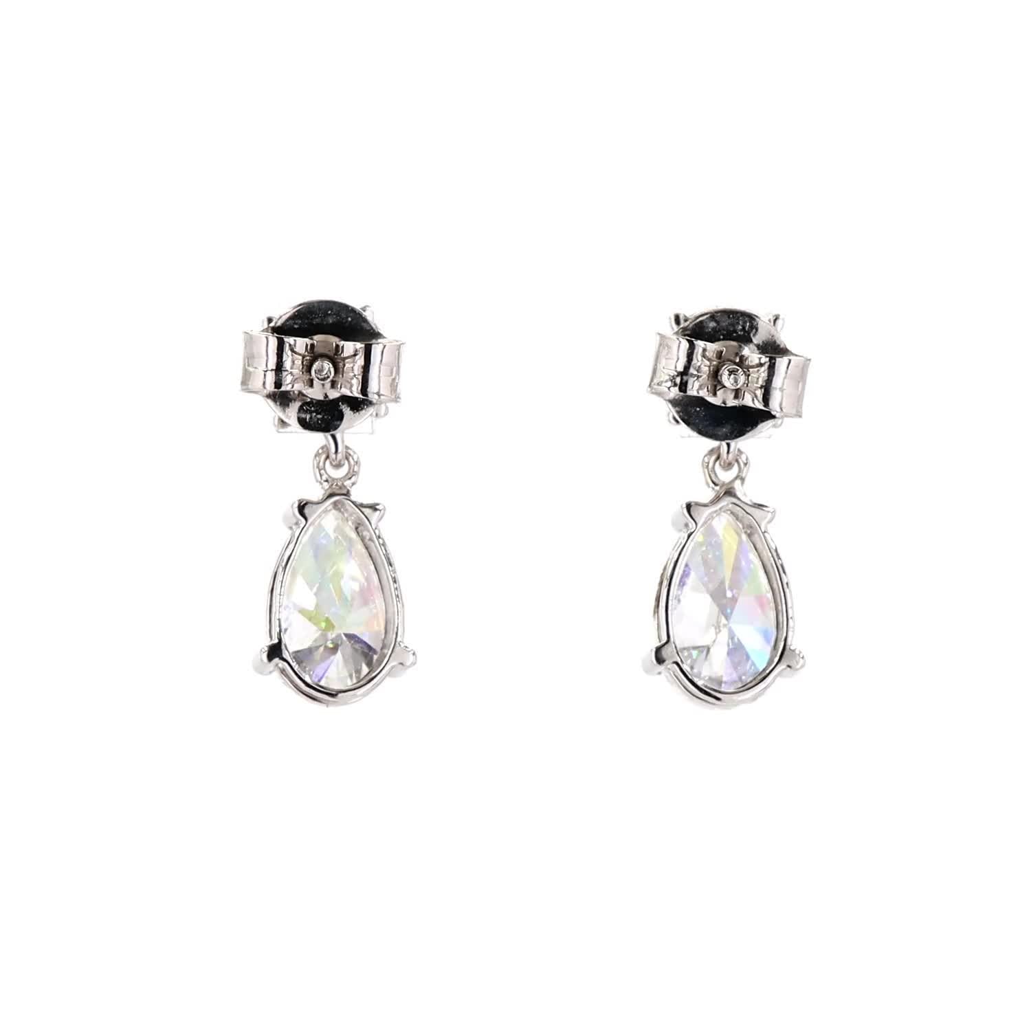 Vara Round & Pear Diamond Drop Earrings